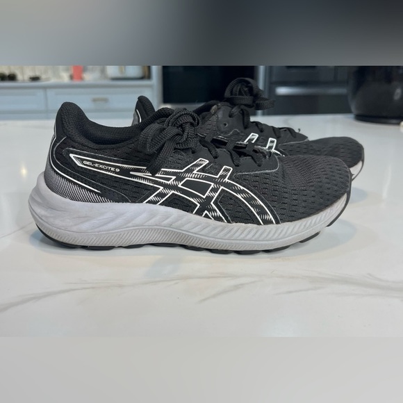 ASICS Gel-Excite 9 Kids 3.5 Black - Picture 3 of 9